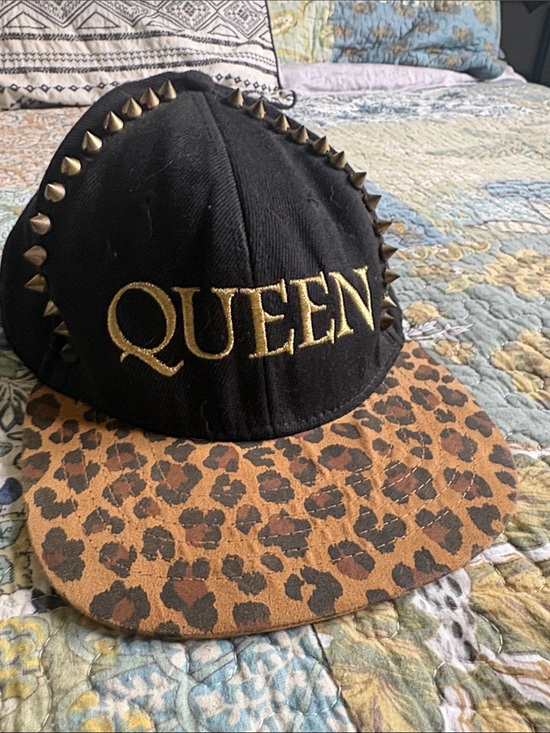 Nicki Minaj Accessories - Nicki Minaj Black & Gold QUEEN Studded Cap with Leopard Brim